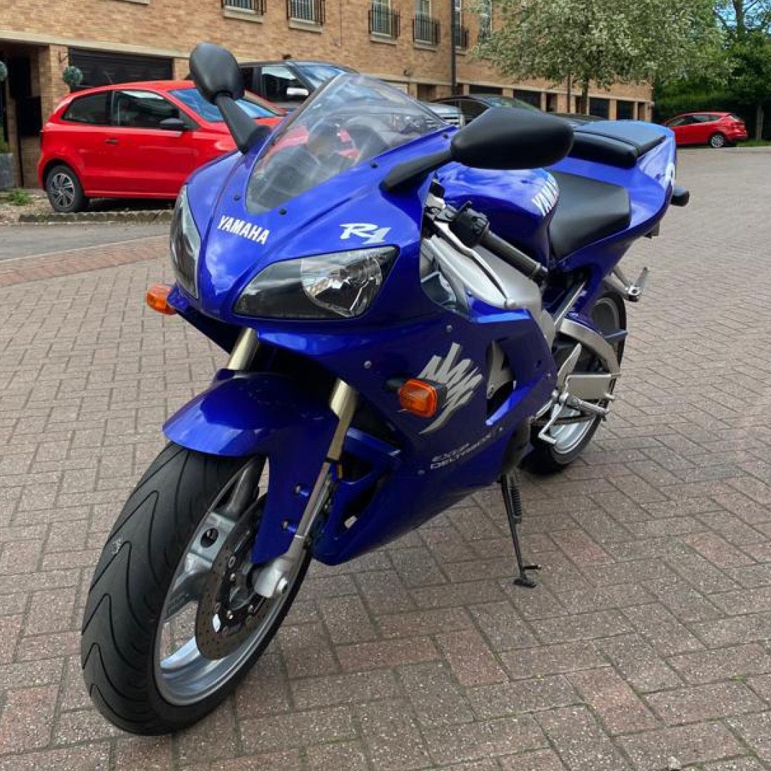 yamaha r1 4xv