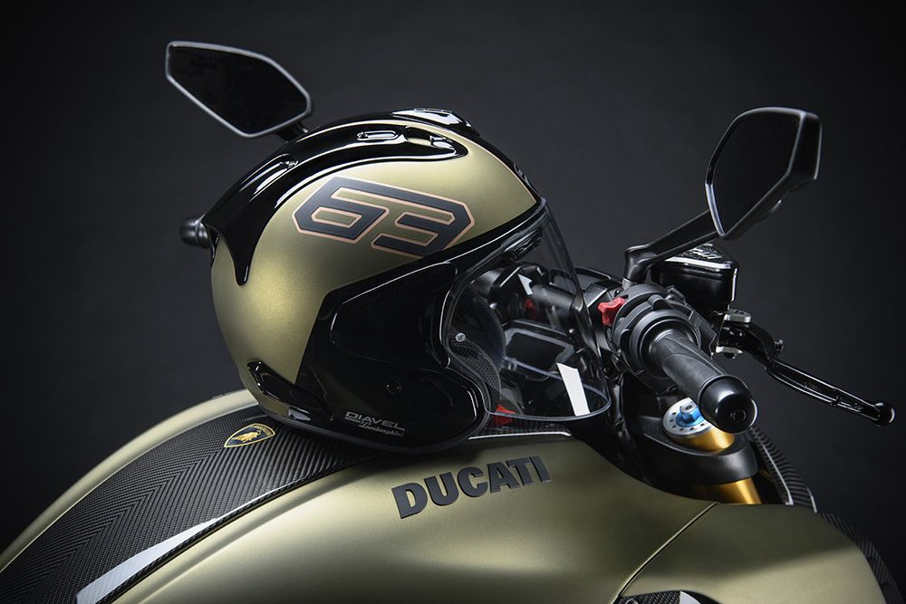 Ducati lamborghini deals diavel price