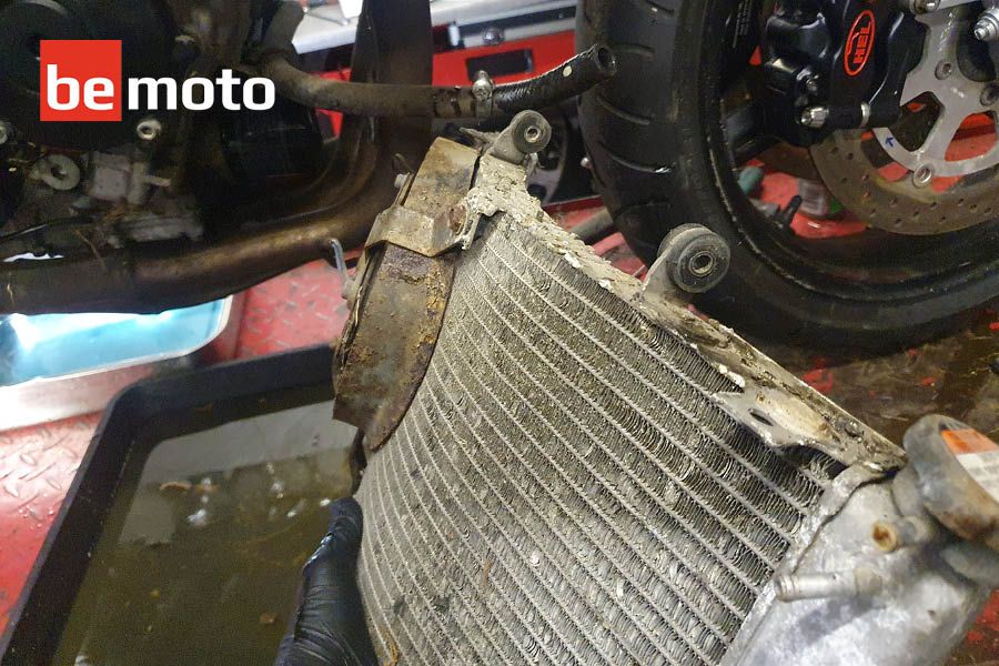 BeMoto Project GSX-Reborn Old K3 Radiator Removed