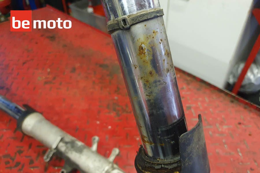 BeMoto Project GSX-Reborn K3 Rusty Front Forks