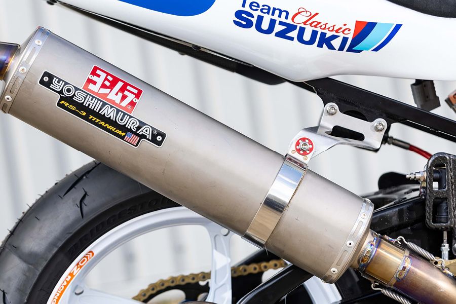 Team Classic Suzuki GSX-R1000 K1 Endurance Racer Revealed | BeMoto